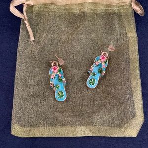 Cute flip flop earrings